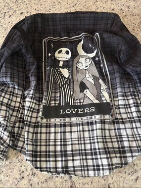 Plaid Graphic Button-Up Shirt - Black & White "Lovers"